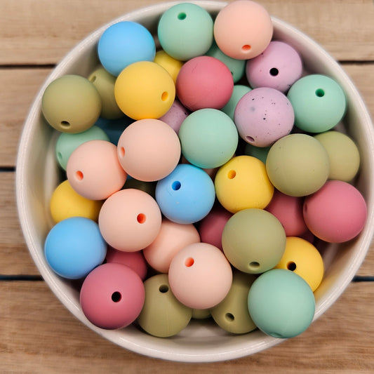 15mm Round Bead Packs - Pack of 100. Pastels