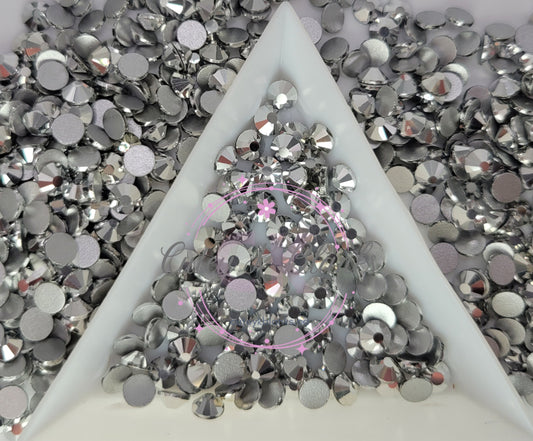 Glass Flatback Rhinestones: Mine Silver