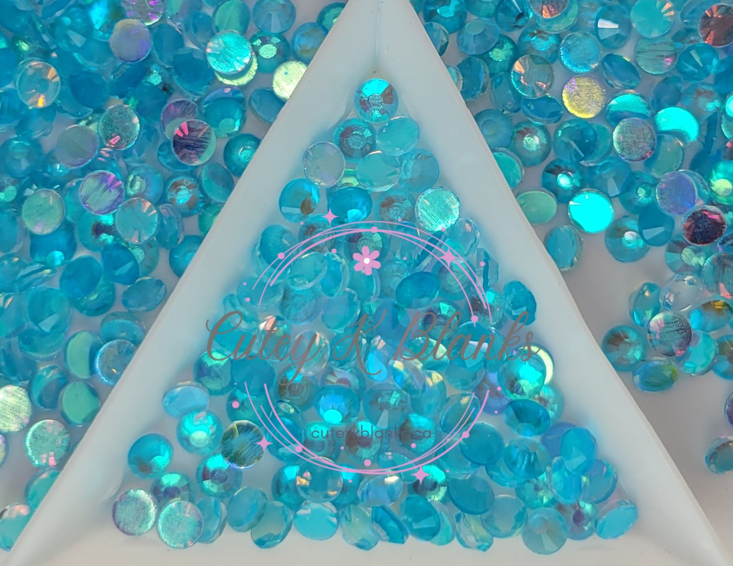 Glass Flatback Rhinestones: Aquamarine Aurora