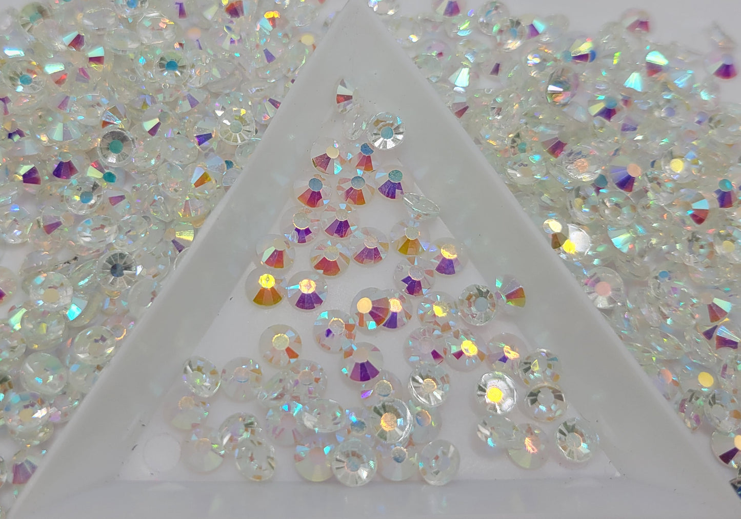 Glass Flatback Rhinestones: Transparent Clear AB