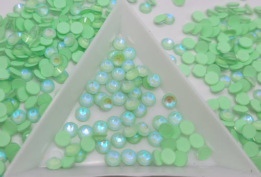 Glass Flatback Rhinestones:  Light Peridot Luminous