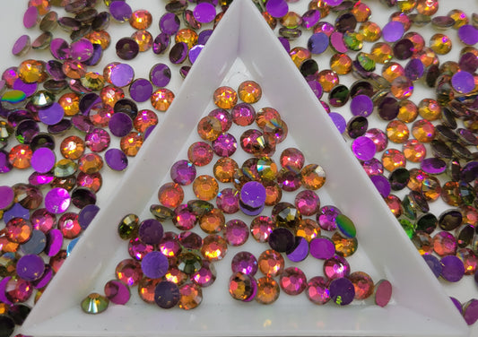 Glass Flatback Rhinestones: Siam Aurora