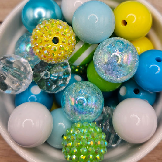Acrylic Bubble Gum Beads Green / Blue / Yellow Mix (50)