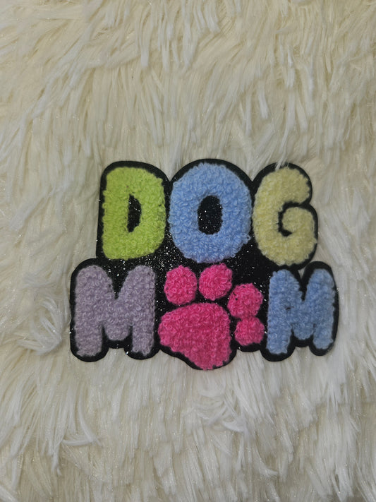 Chenille Iron On Patch: Dog Mom