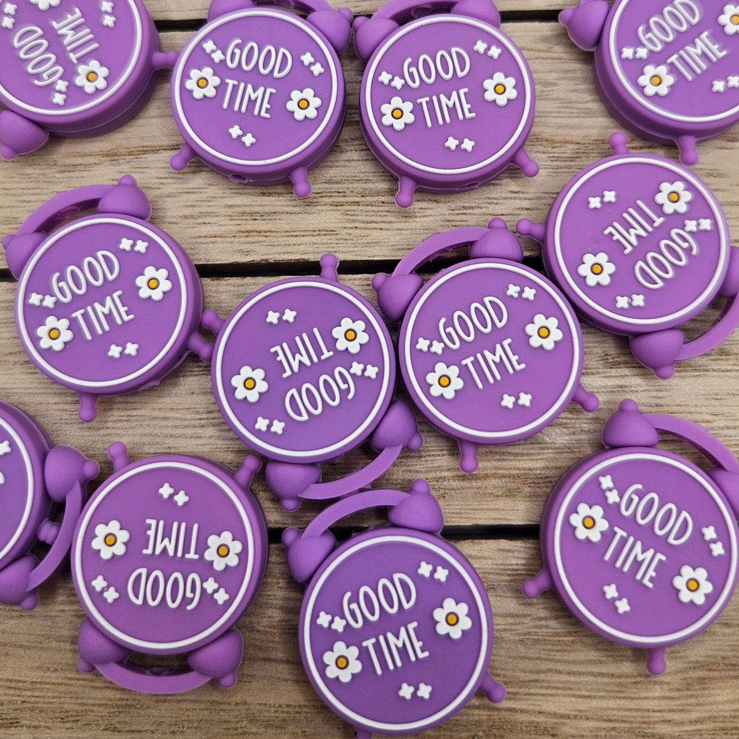 Silicone Focal Beads: 3D Purple clock | Cartoon Beads | DIY Craft Beads | Beads for wristlets, pens, keychains